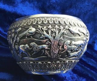 STUNNING ANTIQUE SOLID SILVER ANGLO INDIAN ANIMAL THEMES BOWL 1890s 4