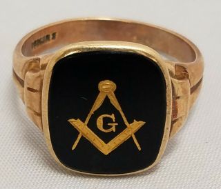 Vintage 10k Yellow Gold Masonic Ring With Black Onyx Size 11.  5 Freemason Mason