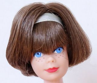 Stunning Vintage 2nd Issue Brunette Bend Leg Midge Doll High Color