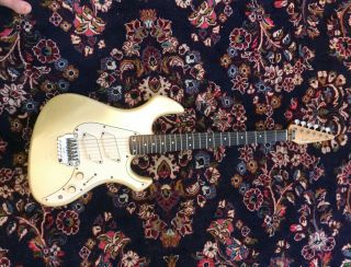 Fender Performer Guitar 1980s RARE 12