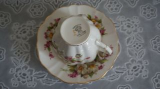 VINTAGE Victoria C & E Fine Bone China Floral Teacup and Saucer,  England 4