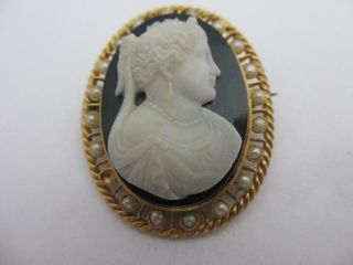 Hardstone Cameo Seed Pearls 18k Gold Brooch Pin Antique Victorian.  Tbj06587