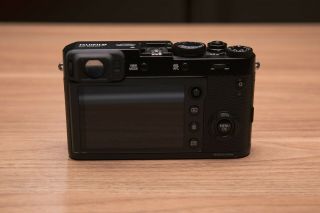 Fujifilm X100f Digital Camera (black) / Rarely / 1500 Shutter Count 3