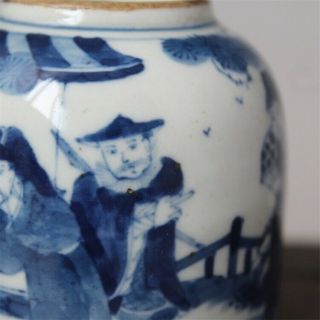A Chinese Blue and White Porcelain small Vase antique 4