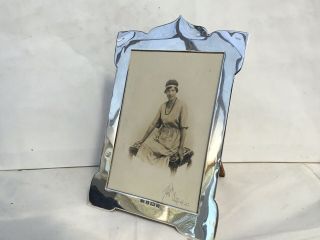 A Late Victorian Art Nouveau Silver Photograph Frame,  1900 6