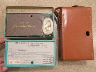 Vintage RETRO 1950s BULOVA Transistor Radio model 720 Series w/Case 6
