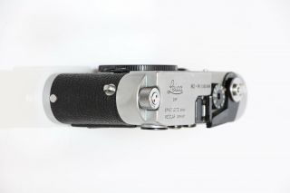 Leica M2 - M chrome camera body - Very Rare 5
