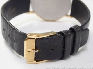 1990s Movado 87 - 40 - 882 Vintage Gold Black Mirror Finish Round Thin Mens Watch 10
