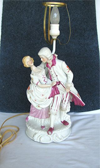 19  PORCELAIN ELECTRIC TABLE LAMP WITH VICTORIAN DRESSED MAN & WOMAN DANCING 5
