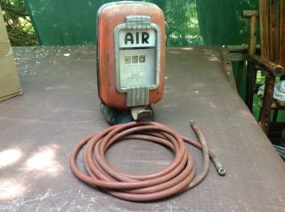 Vintage Eco 97 Tireflator Wall Mount Air Meter And Hose
