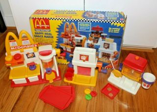 Vintage 1993 McDonald ' s Happy Meal Magic Snack Maker W/ Box 7