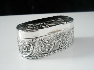 Attractive Silver Ring Box for 3 Rings,  Sheffield 2000,  Carr ' s of Sheffield Ltd 4