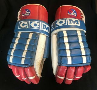 Ccm Hockey Gloves - Winnipeg Jets - Vintage