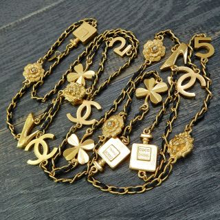 CHANEL Gold Plated CC Logos Icon Charm Vintage Long Necklace 4446a Rise - on 4