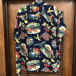 VINTAGE 1940’S “CAMPUS” CARTOON NATIVES RAYON ROCKABILLY HAWAIIAN SHIRT - L/XL 9