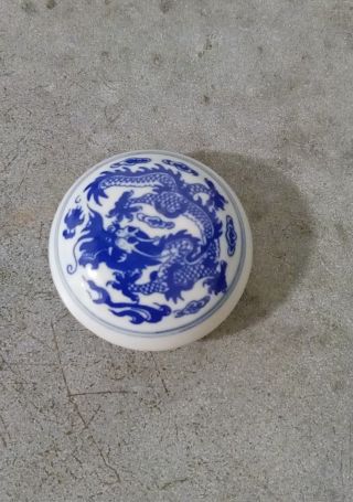 Vintage Chinese Dragon Design Blue White Porcelain Red Inkpad.