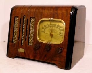 Old Antique Wood Air King Vintage Tube Radio - Restored & Deco Table Top