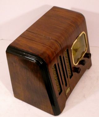 Old Antique Wood Air King Vintage Tube Radio - Restored & Deco Table Top 7