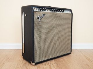 1974 Fender Reverb Vintage Silverface Tube Amplifier 4x10 W/ftsw Serviced