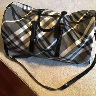 Burberry Vintage Black/white Plaid Duffle Bag