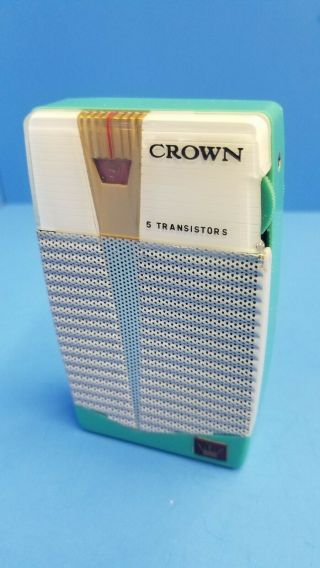 Vintage Crown 5 Transistor (tr - 555) Pocket Radio,