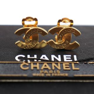 Chanel Cc Cambon Earrings Gold Clip - On 99a France Vintage Authentic S96 M R