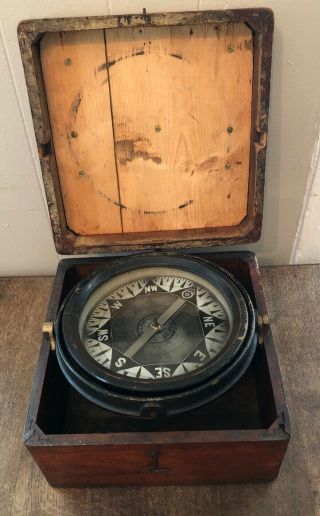 Rare Antique 19th Century D.  Baker Boston Wooded Brass Boxed Ship Compass 2705