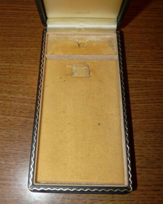 WW2 US Purple Heart Medal Presentation Case (empty) 2