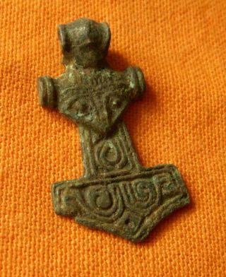 A 107.  Viking Style Bronze Amulet.  Hammer Of Thor.
