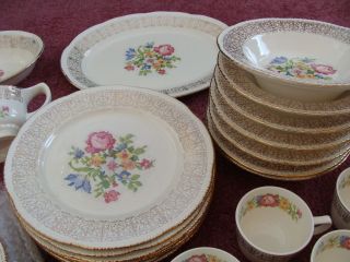 Vintage China Homer Laughlin Petit Point Floral Liberty Gold Filigree Dishes 57 7