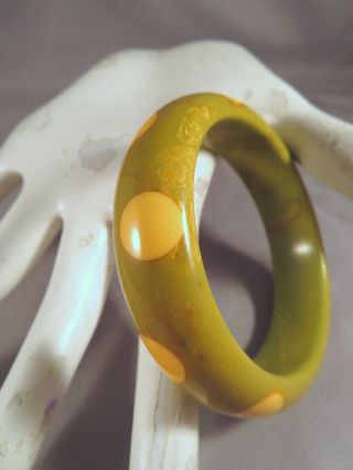 A,  Signed Chartreuse Green Marble Butterscotch Polkadot Bakelite Bangle Bracelet