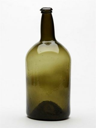 FINE LARGE ANTIQUE GREEN GLASS WINE BOTTLE C.  1800 3