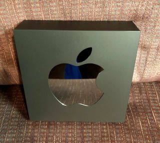 Rare/new 6000 Series Aluminum Apple 20 - Year Service Award