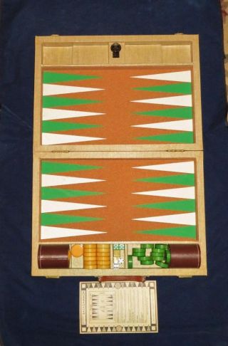 Vintage Antique Royal Crisloid Backgammon Game Set,  1.  5 " Bakelite Chips
