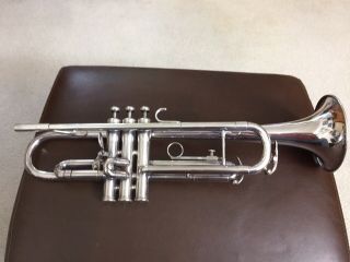 King Silver Flair trumpet,  Early 1970s Vintage. 2