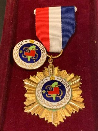 Ww2 Very Rare Japanese - Taiwanese Medal 1st Gold Class