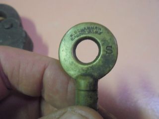 Vintage Iron Adlake No.  48 Lock with GNRY L.  Key 2