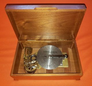 Vintage Thorens Swiss With Silent Night 4.  5 " Metal Disk Wooden Music Box