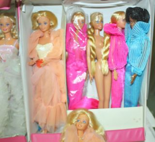 1980 ' s Barbie Grab bag 11 Barbies,  Peaches n cream,  Fashion Fun & more EC 3