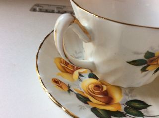 Vintage Cabbage Rose Yellow Bone China DELPHINE Teacup & Saucer ENGLAND 2