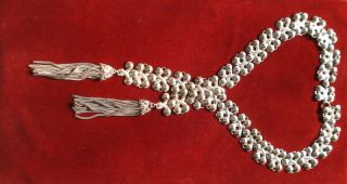 VINTAGE JOSEFF OF HOLLYWOOD LARIAT STYLE NECKLACE SILVER TONE FRINGE 7/8 in Wide 8