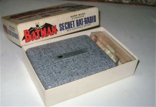 VTG 1966 Rare BATMAN Micro RADIO All Paperwork & Card 11