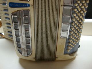 VINTAGE CINGOLANI ACCORDION W/ CASE MADE IN ITALY READY TO PLAY NO ISSUES 6