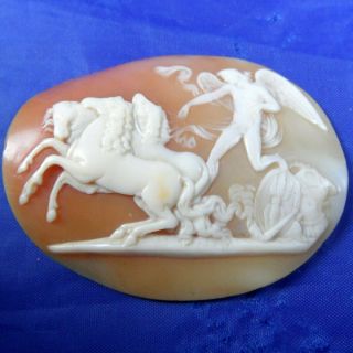 Antique Carved Shell Cameo Phoebus & His Horses For Brooch