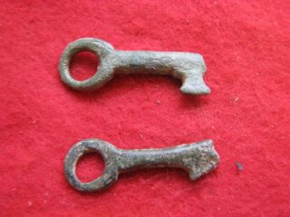 Medieval Bronze Casket Keys [g 24]