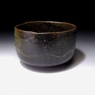 YF2: Vintage Japanese pottery tea bowl of Shigaraki Ware 2