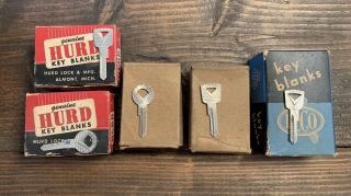 5 Boxes Ford Key Blanks Hurd Ilco Hoffman - Over 125 Vintage Old Stock Keys