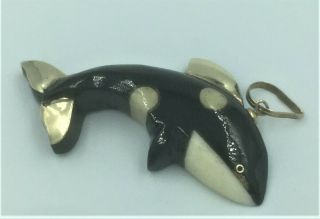 Bernard K Passman 14k Yellow Gold Black / White Coral Killer Whale Pendant Rare 7