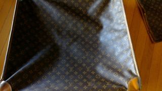 Authentic Vintage LOUIS VUITTON LARGE LUGGAGE BAG ABOUT 22 X 51 INCHES/FC 8