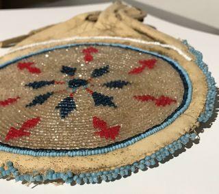 SIOUX AMERICAN INDIAN ANTIQUE EARLY 1900 ' S BEADED POUCH 3